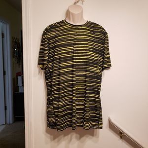 NWOT mens Nike‎ top size XL